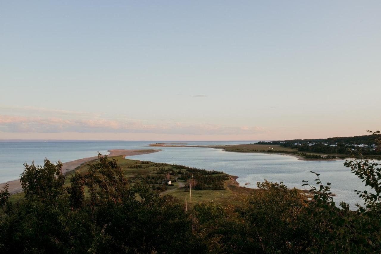 Gîte la Marée Portneuf Sur Mer Esterno foto